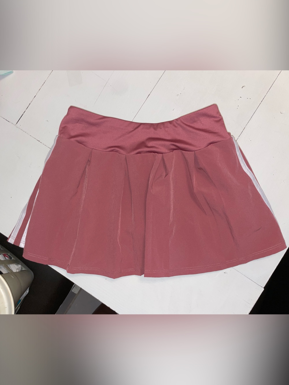 adidas Rose Pink Tennis Skirt with White Stripes size medium 10/12 - Picture 3 of 4